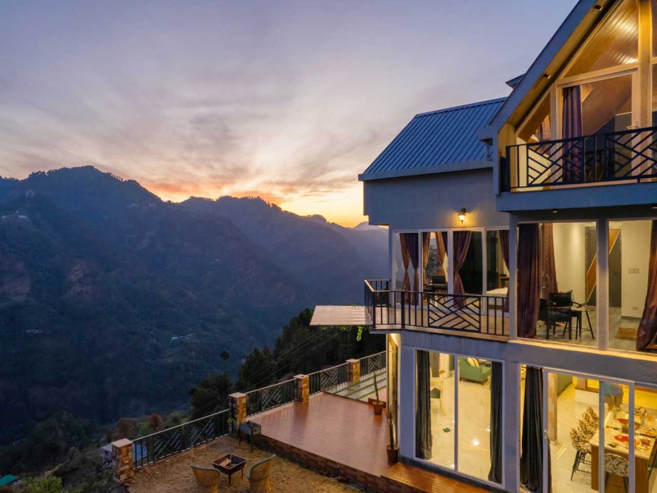 Luxury Mountain Retreat in Mashobra - Homestay in Himachal